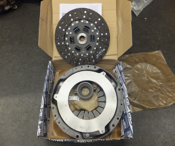 Clutch kit - V12 HK9728AF